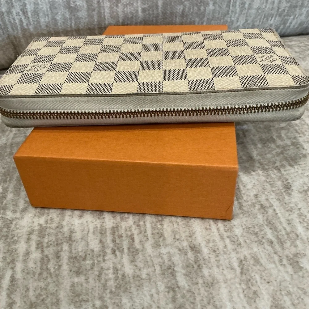 ✨💎FULL INCLUSION💎✨LOUIS VUITTON Damier Azure Zippy Organizer Wallet w/COA - Picture 5 of 10